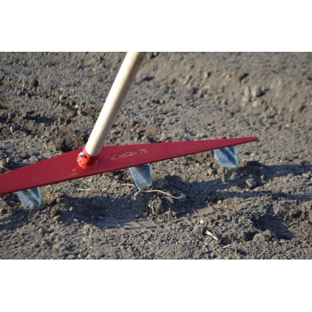 4-row furrow opener with adjustable gap (700 mm)